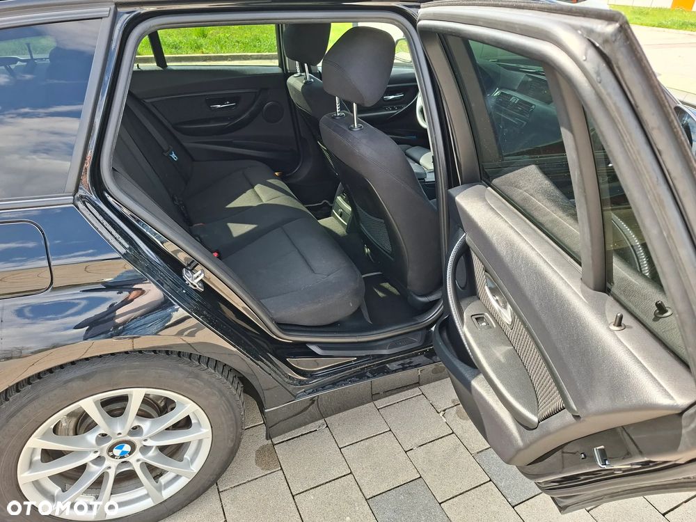 BMW Seria 3 320d - 7