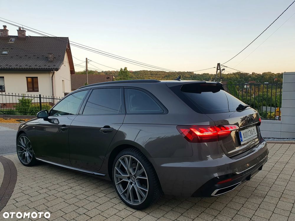 Audi A4 Avant 40 TDI quattro S tronic S line - 13