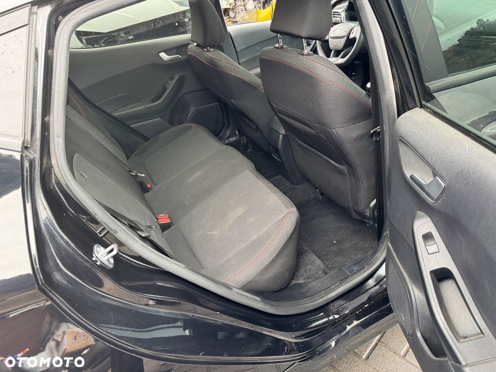 Ford Fiesta - 27