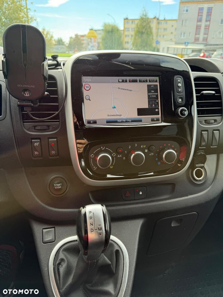 Renault Trafic - 14