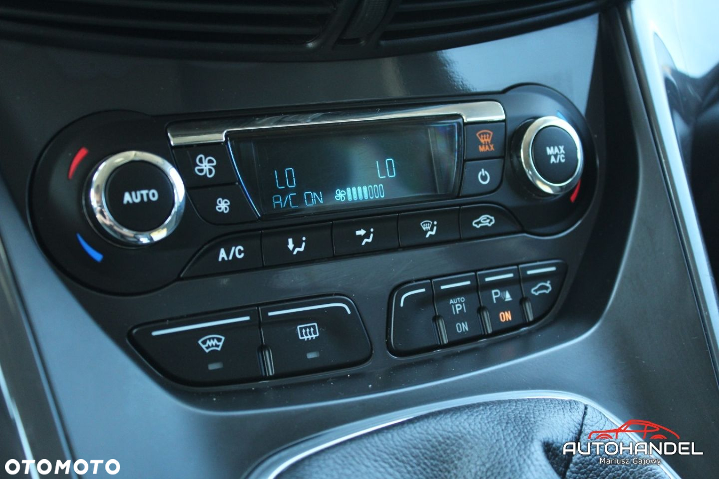 Ford Kuga - 18