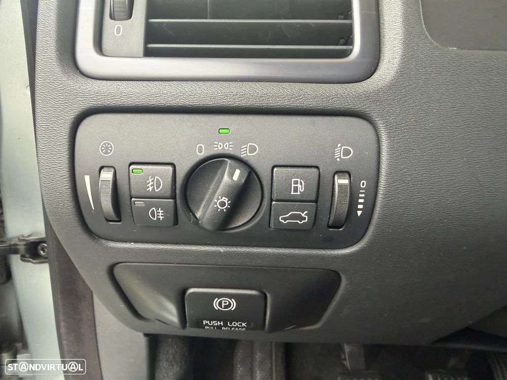 Volvo XC 70 2.0 D3 Drive V.Ocean Race Start/Stop - 19