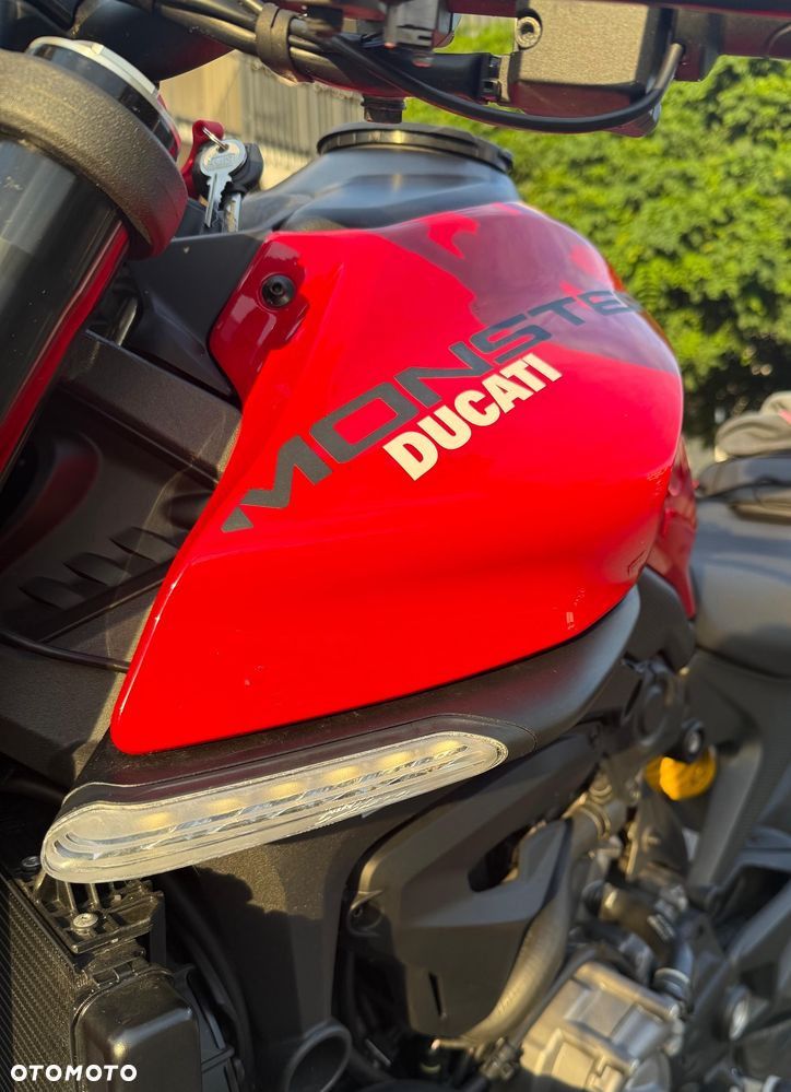 Ducati Monster - 5