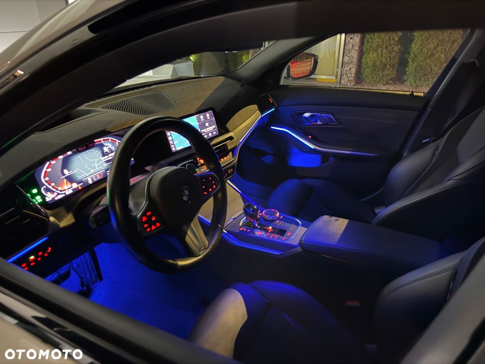 BMW Seria 3 320d Edition M Sport Shadow - 19