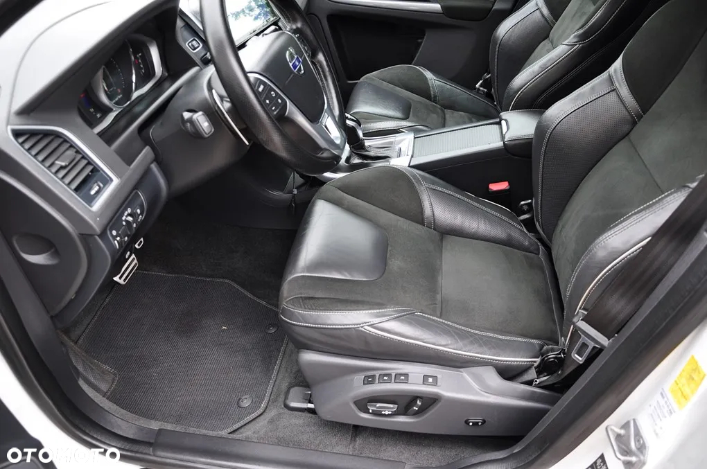 Volvo XC 60 - 34
