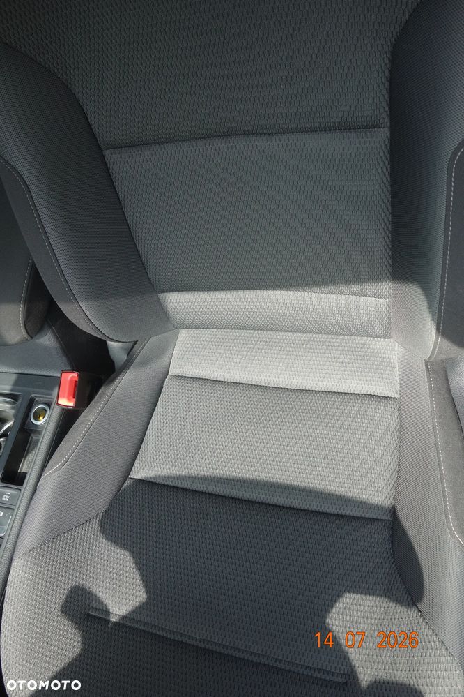 Volkswagen Golf 1.4 TSI BMT Comfortline - 10
