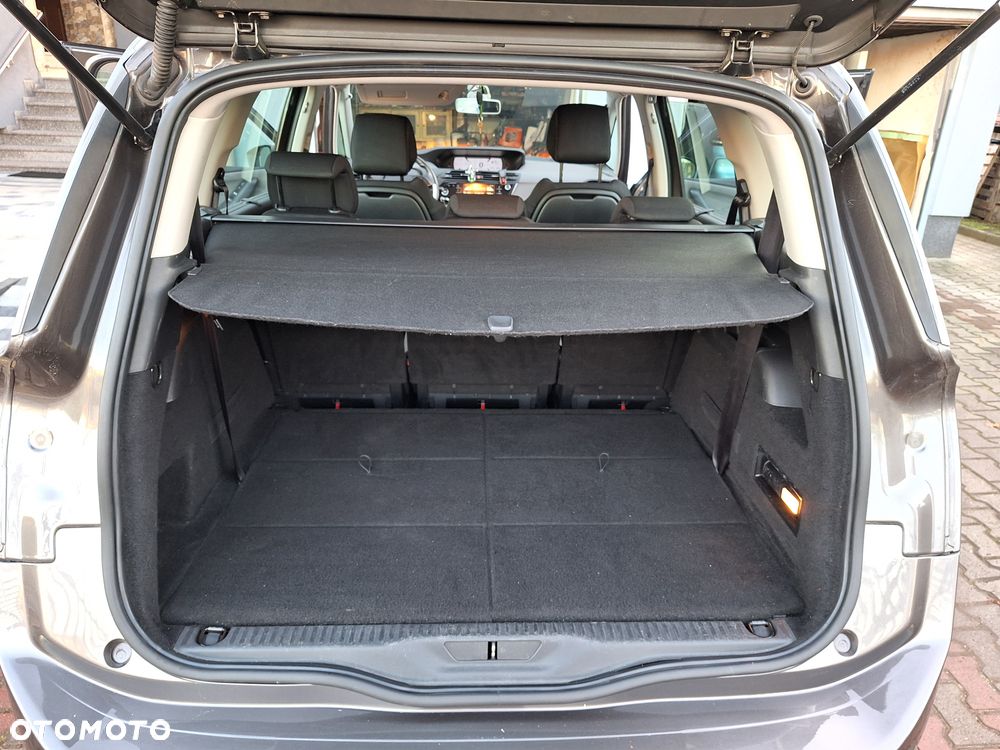 Citroën C4 Picasso 1.6 THP Seduction - 9