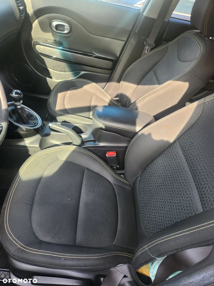 Kia Soul 1.6 CRDI L Business Line - 4