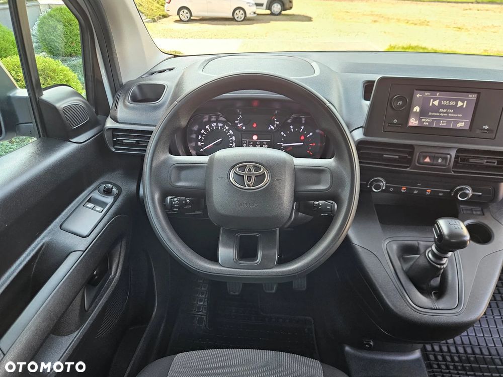Toyota Proace City Verso Long 1.5 D-4D Business - 10