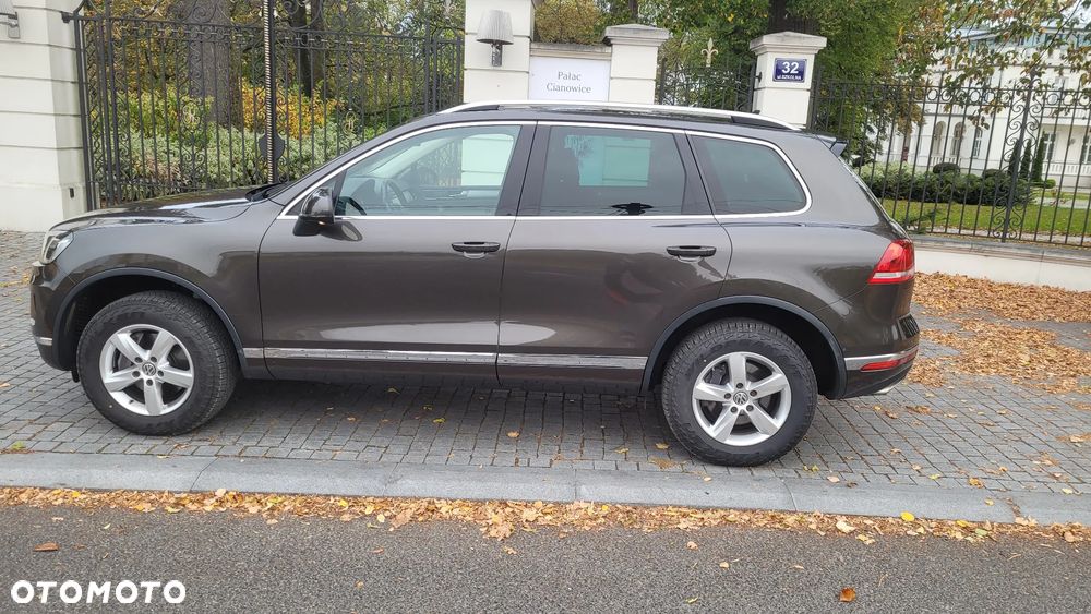 Volkswagen Touareg 2016 photo 2