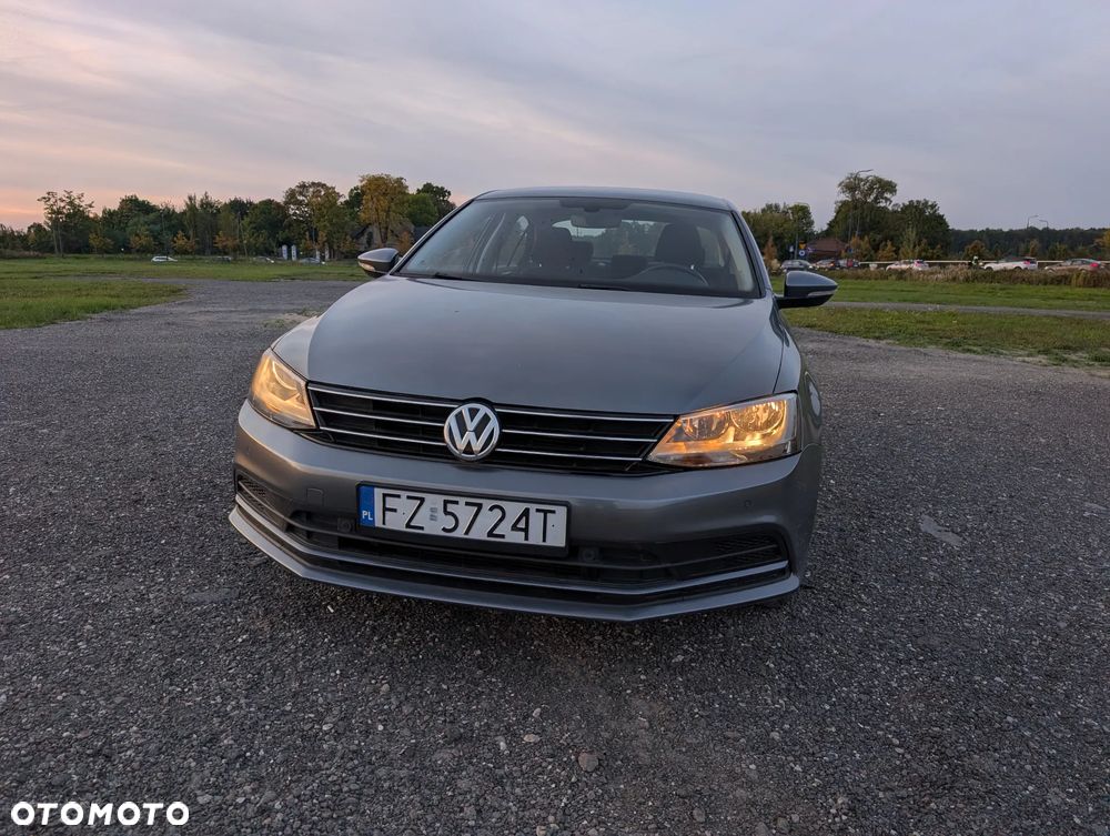Volkswagen Jetta 1.4 TSI BlueMotion Technology - 2