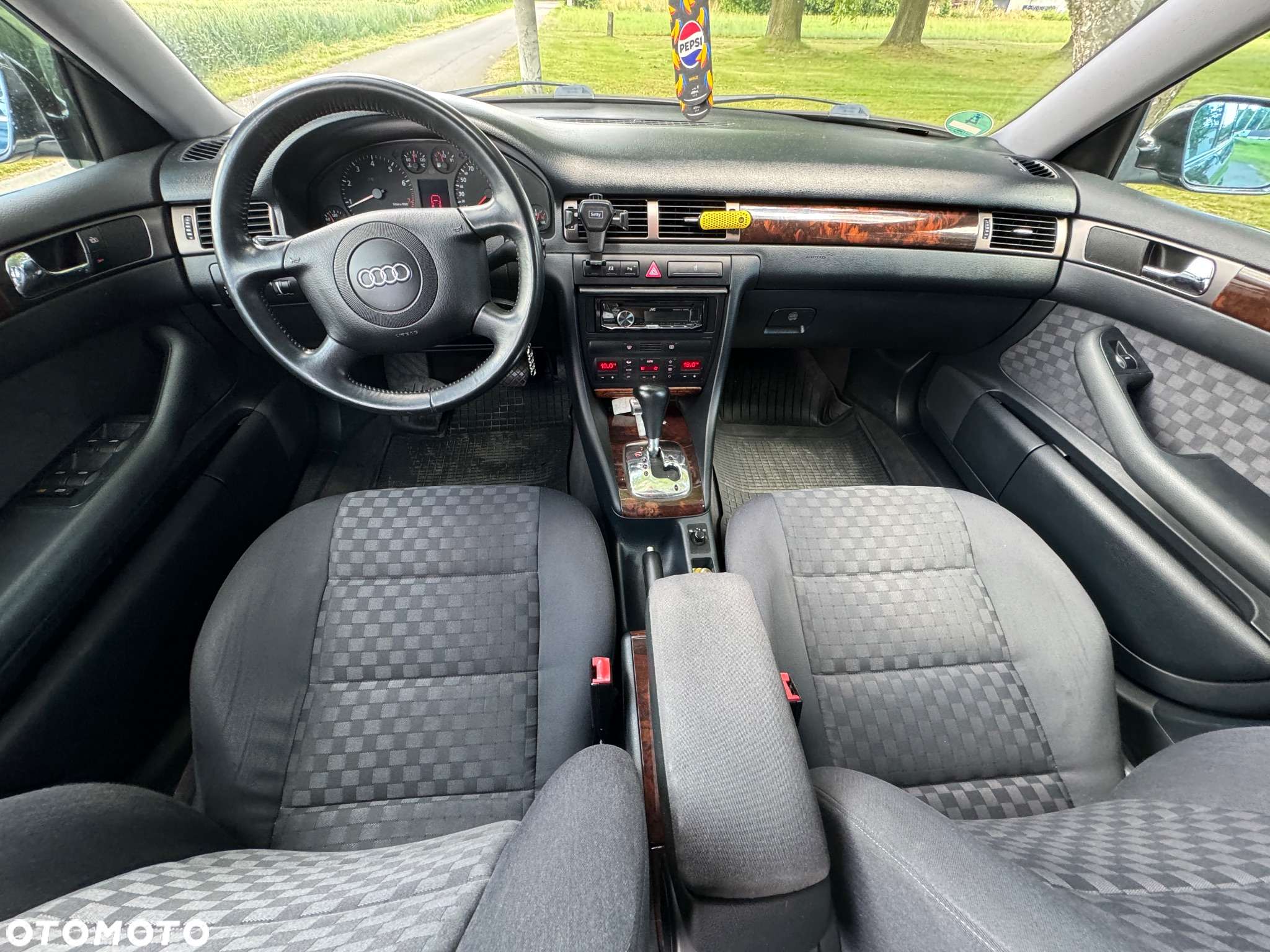 Audi A6 - 11