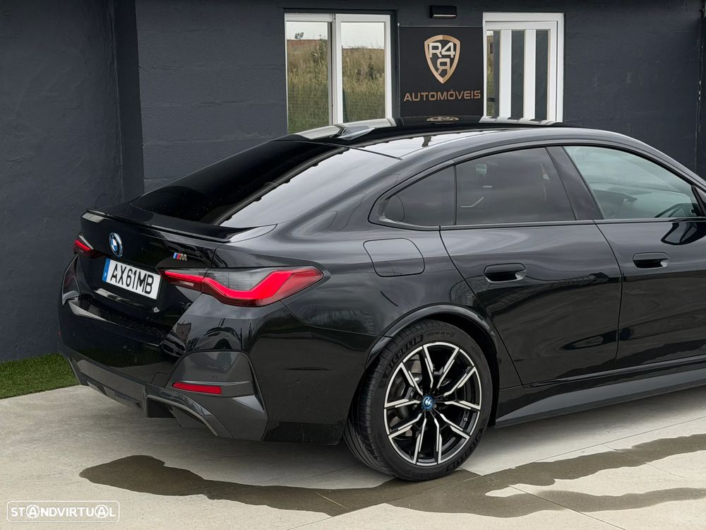 BMW i4 eDrive40 Pack Desportivo M - 15