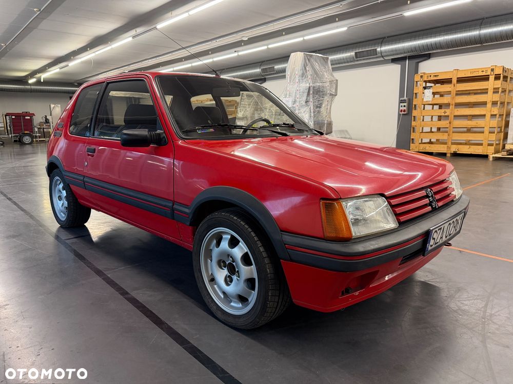 Peugeot 205 - 4