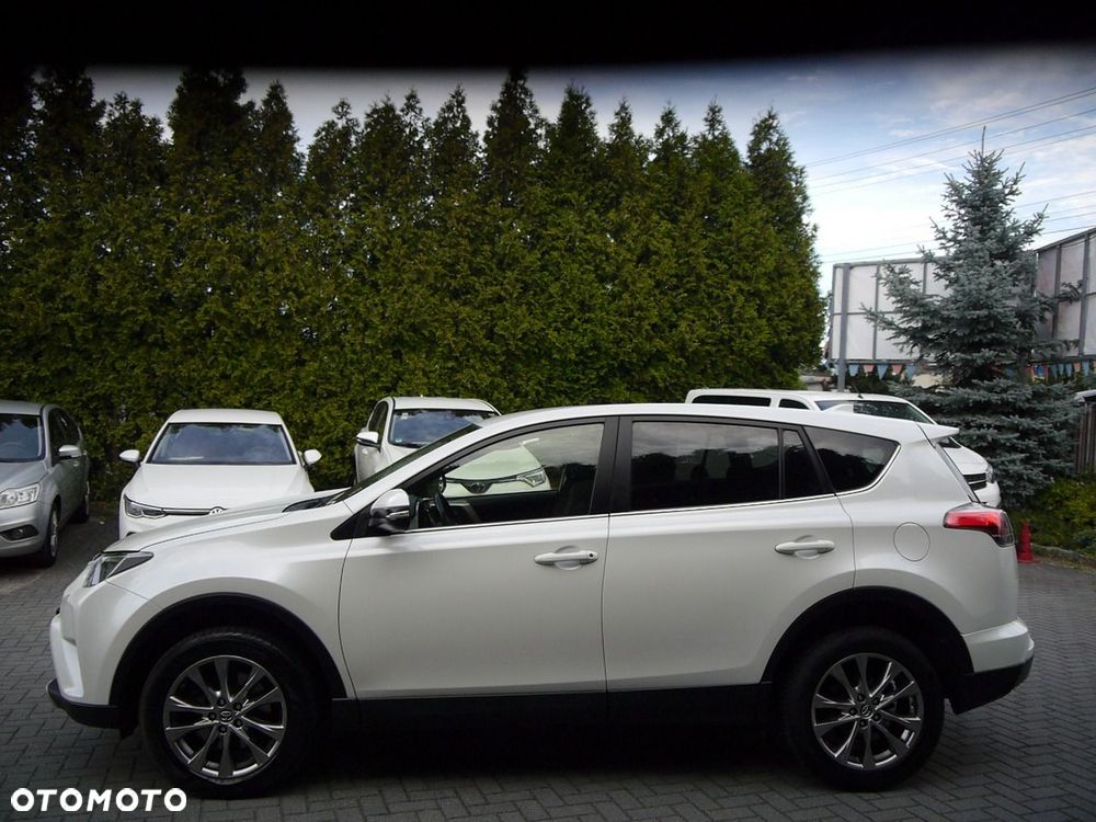 Toyota RAV4 2.0 D-4D 4x2 Start-Stop Comfort - 8