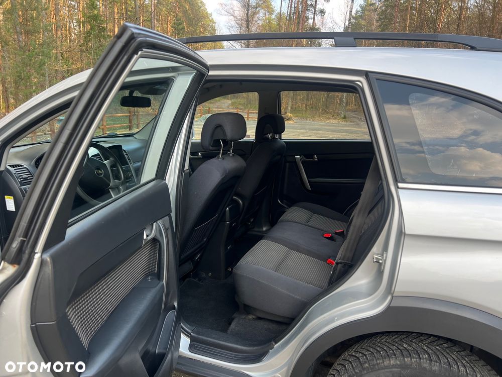 Chevrolet Captiva - 4