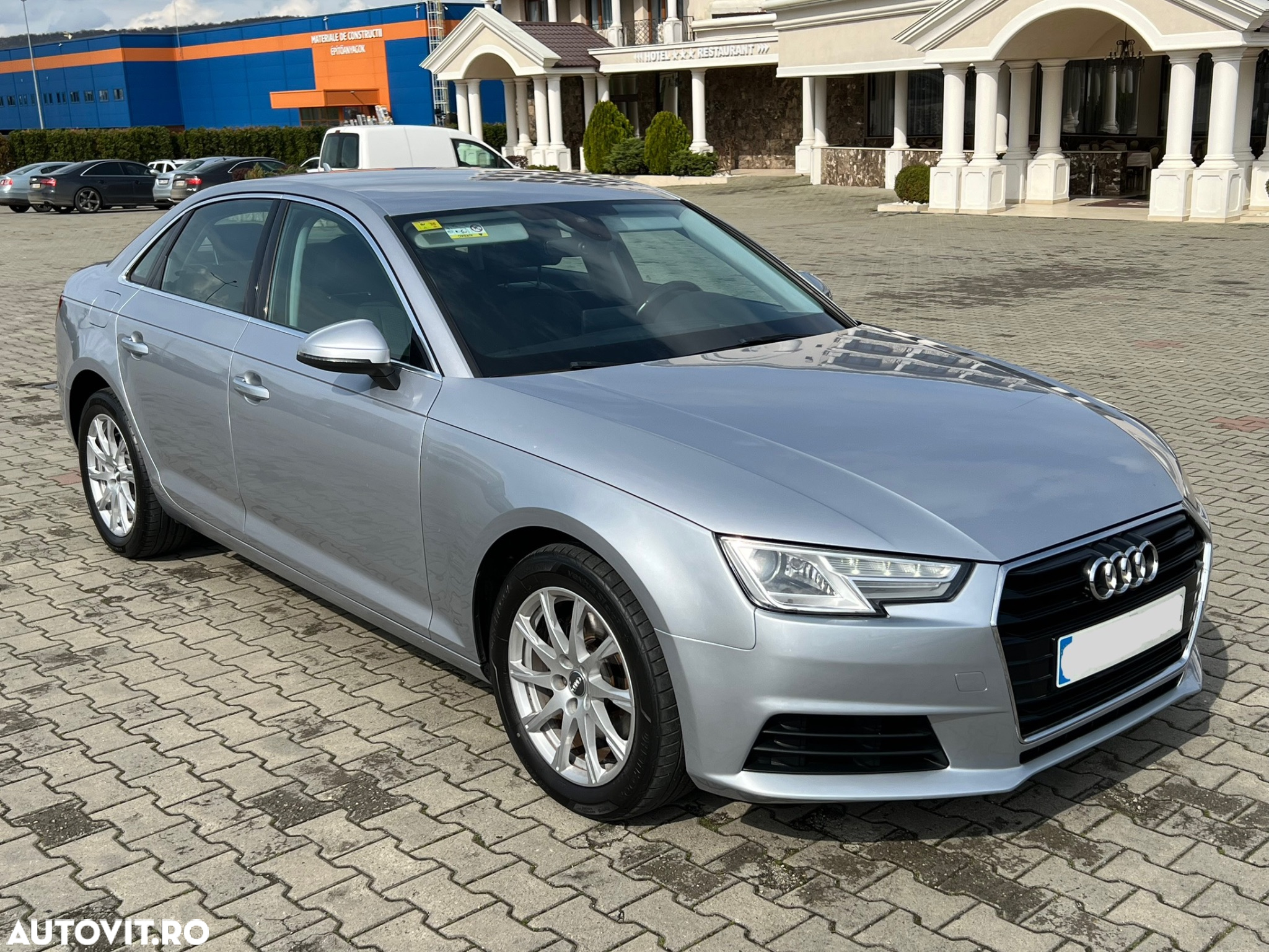 Audi A4 2.0 TDI DPF multitronic Ambiente - 2