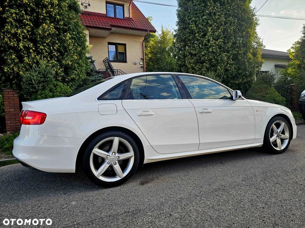 Audi A4 Limousine 1.8 TFSI S line Sportpaket - 8