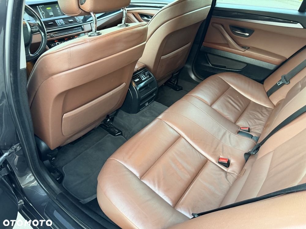 BMW Seria 5 520d Modern Line - 28