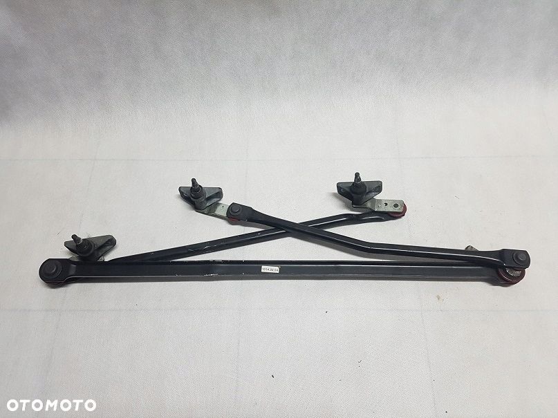 MECHANIZM WYCIERACZEK CIĘGNA DAF XF 106 EURO 6 - 1