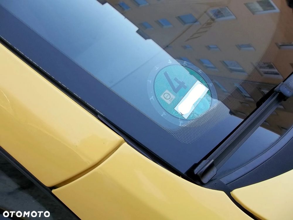 Opel Corsa 1.2 16V Cosmo - 25