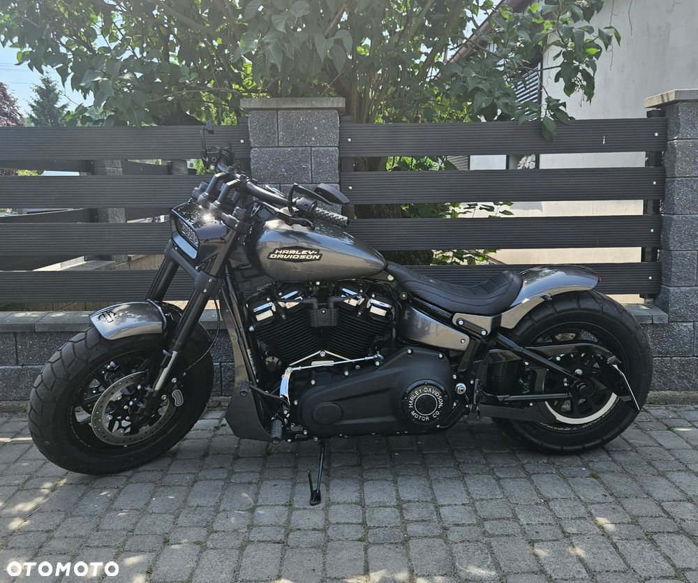 Harley-Davidson Softail Fat Bob - 2