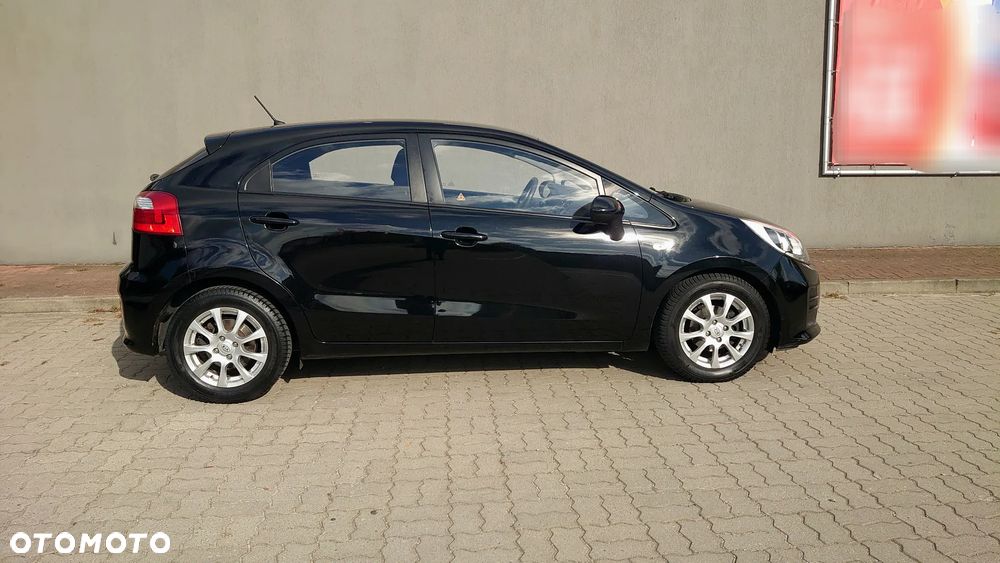 Kia Rio 1.2 Attract - 15
