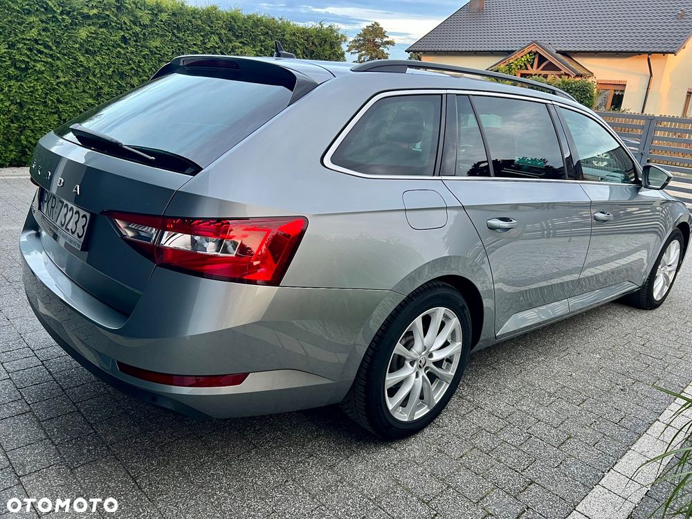 Skoda Superb 2.0 TDI Ambition DSG7 - 2