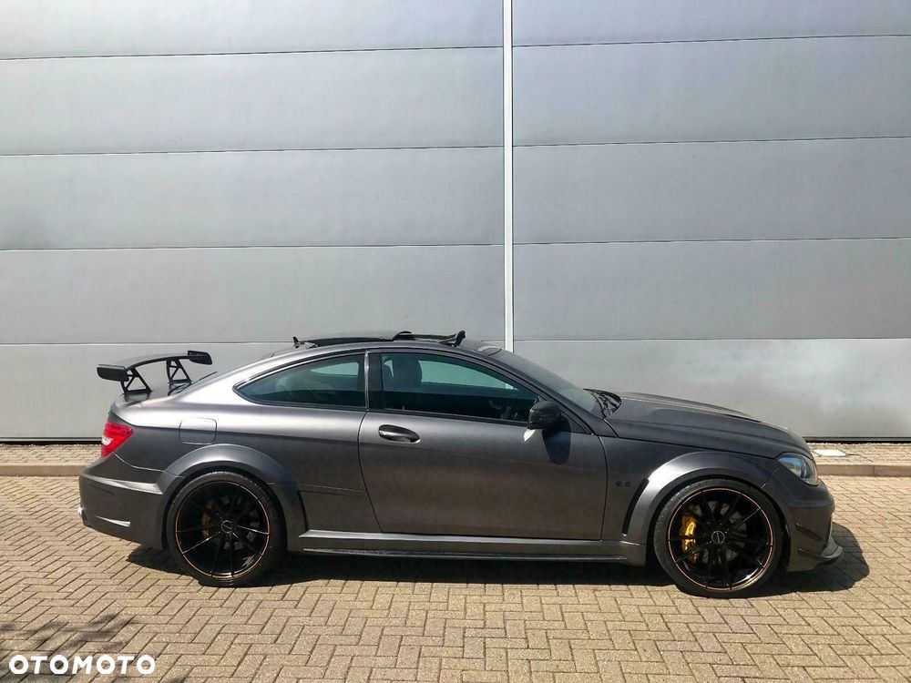 MERCEDES C KLASA W204 COUPE BLACK SERIES BODY KIT ZESTAW OSPOILEROWANIA - 3