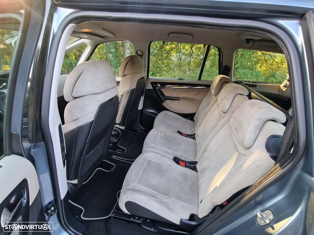 Citroën C4 Grand Picasso 1.6 HDi Exclusive CMP6 - 19