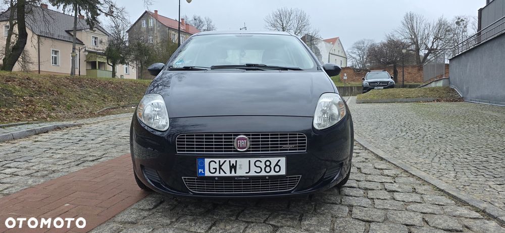 Fiat Grande Punto 1.4 16V Dynamic - 2