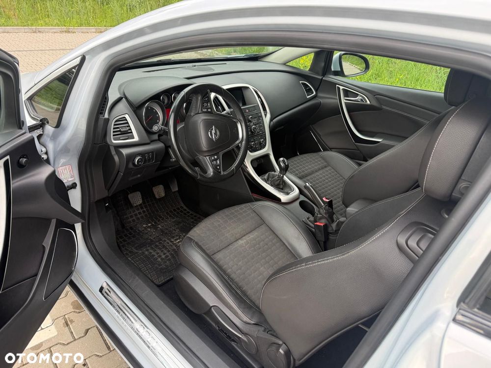 Opel Astra - 9