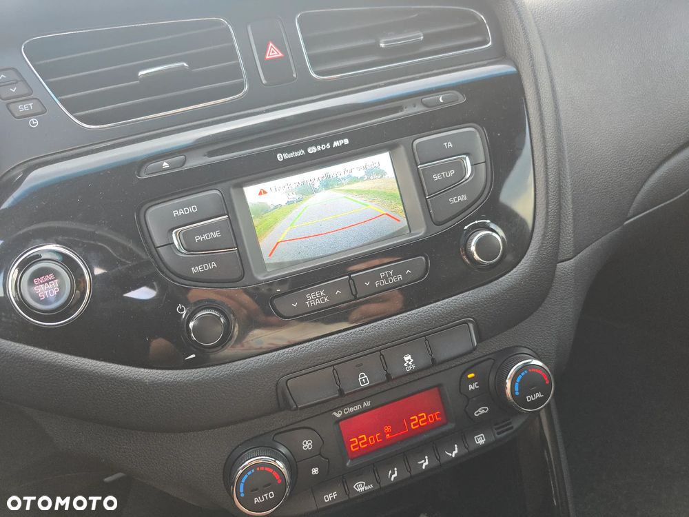 Kia Ceed Cee'd 1.6 CRDi M - 12