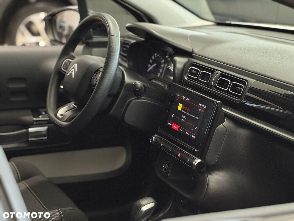 Citroën C3 1.2 PureTech Shine EAT6 - 38