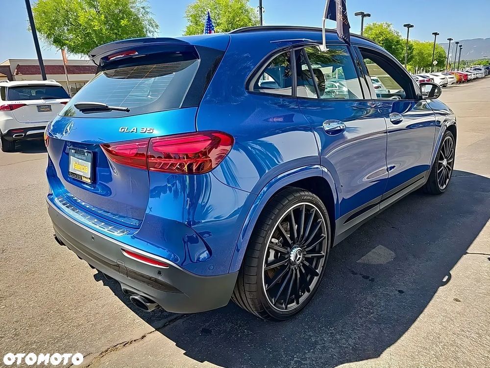 Mercedes-Benz GLA AMG 35 4-Matic - 7