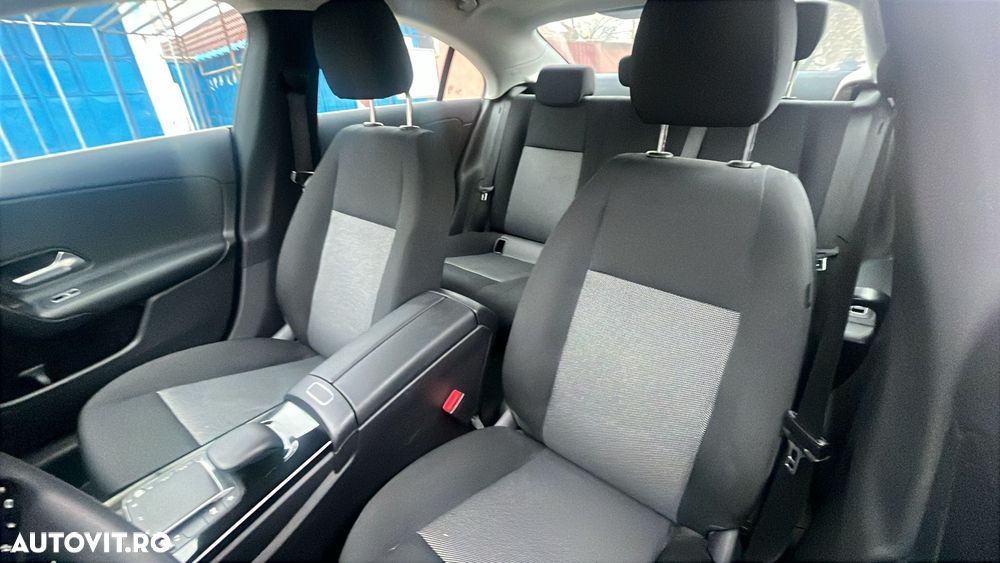 Mercedes-Benz CLA - 6