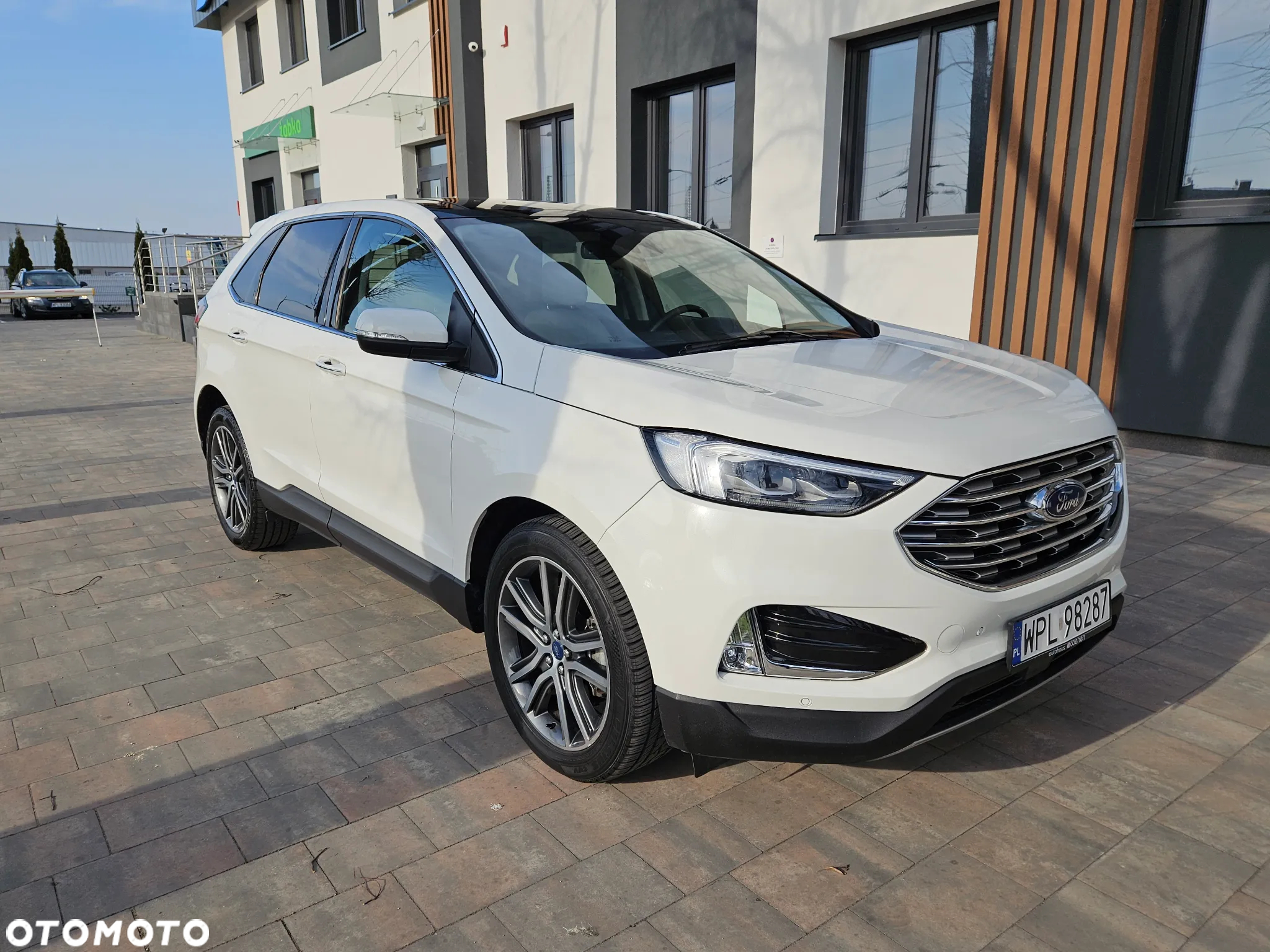 Ford Edge - 2