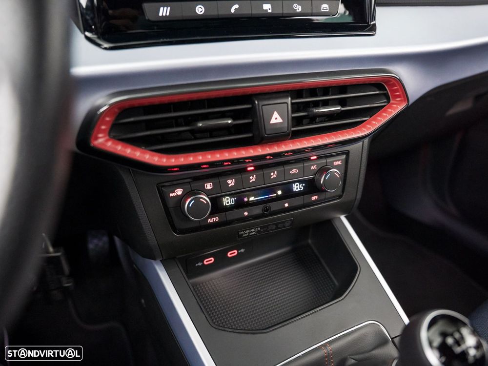 SEAT Arona 1.0 TSI FR - 22