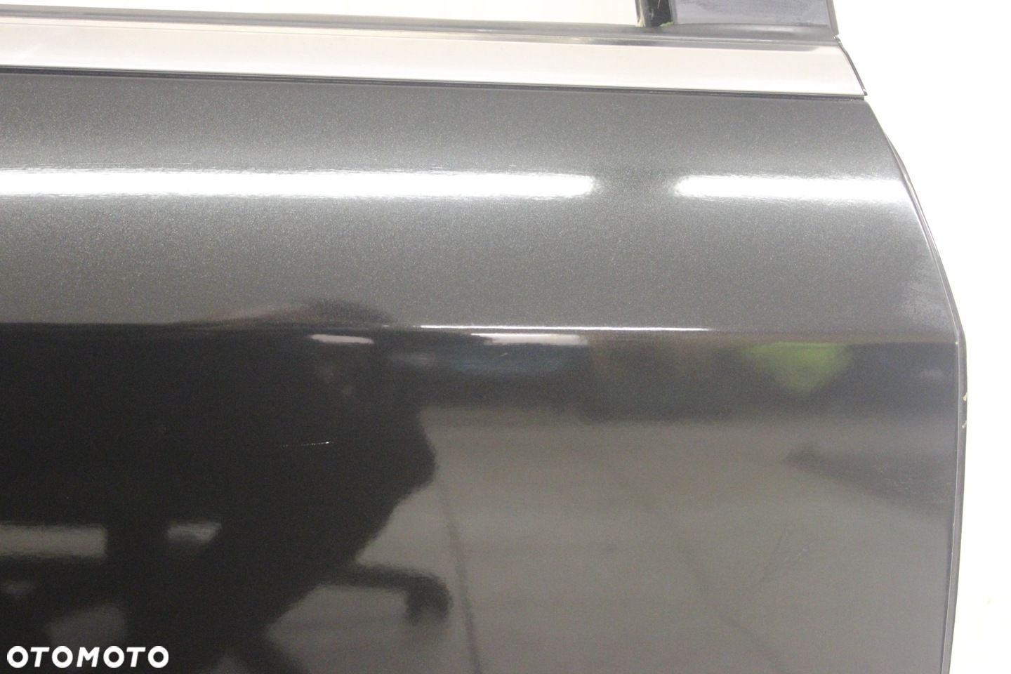 DRZWI PRAWE PRAWY TYŁ CHRYSLER 300C KOMBI 04- AXR - 4