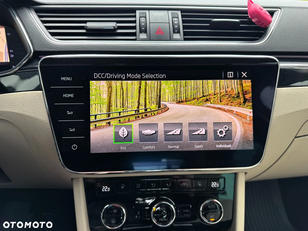 Skoda Superb 2.0 TDI SCR 4x4 L&K DSG - 26
