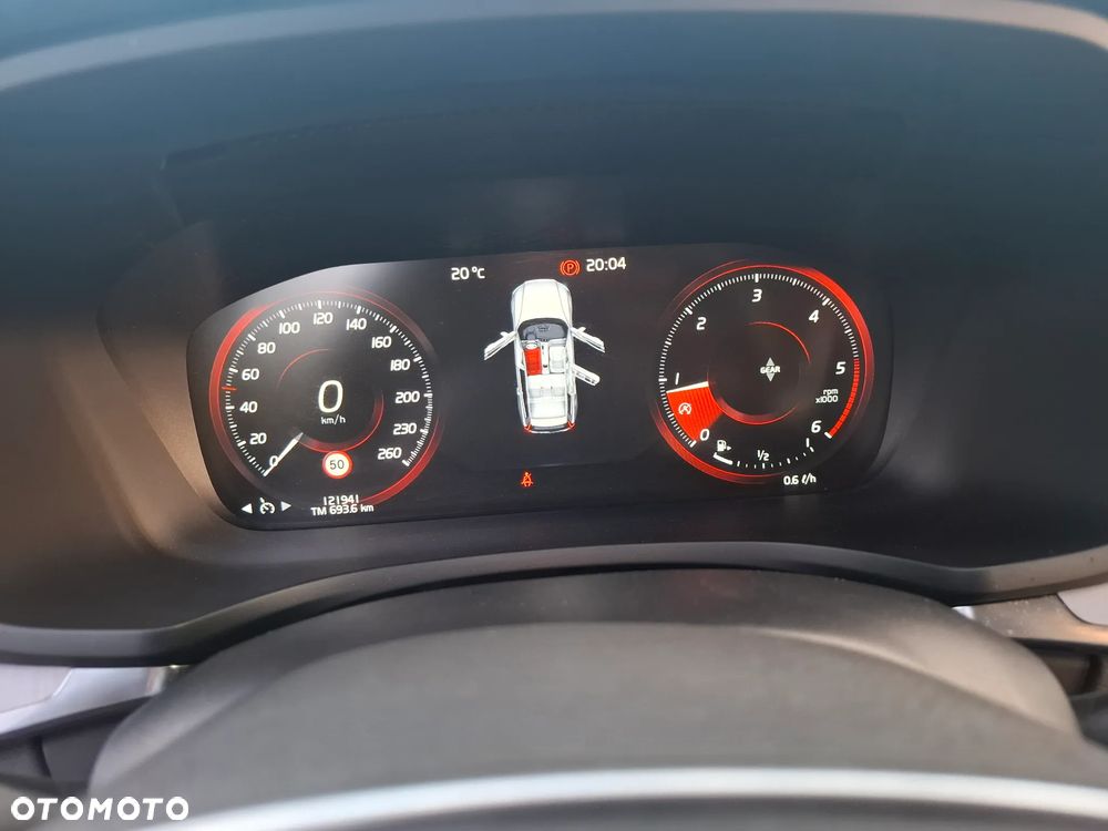 Volvo V60 D3 Momentum - 14