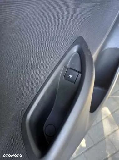 Opel Astra - 11