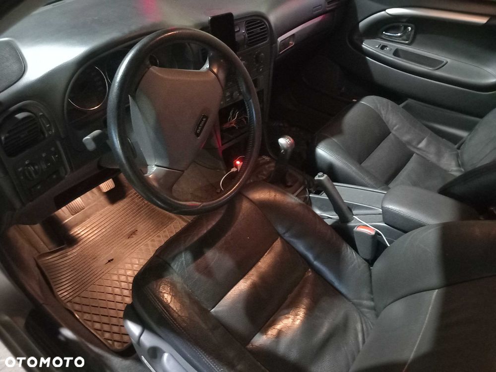 Volvo V40 - 6