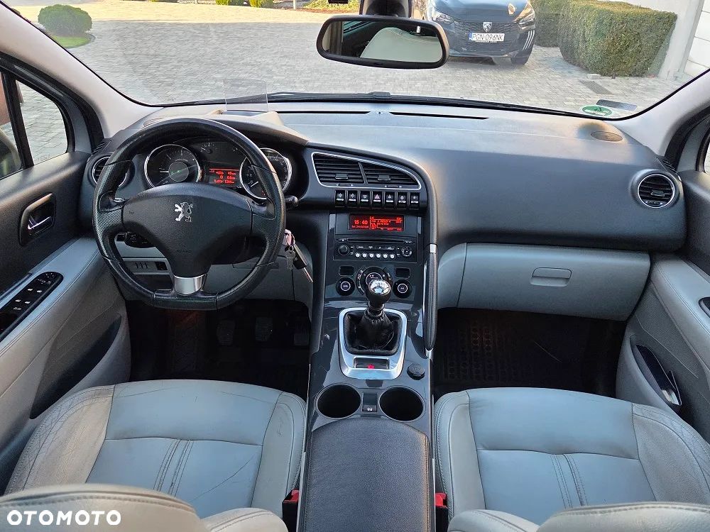 Peugeot 3008 2.0 HDi Premium+ - 8