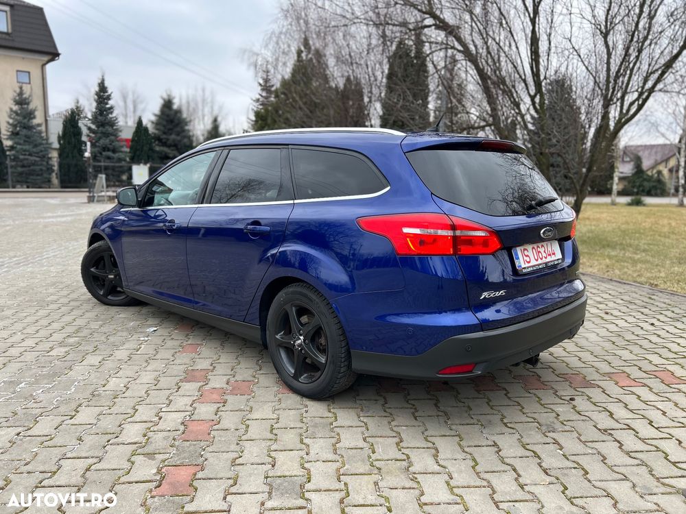 Ford Focus 1.5 EcoBoost Titanium - 4