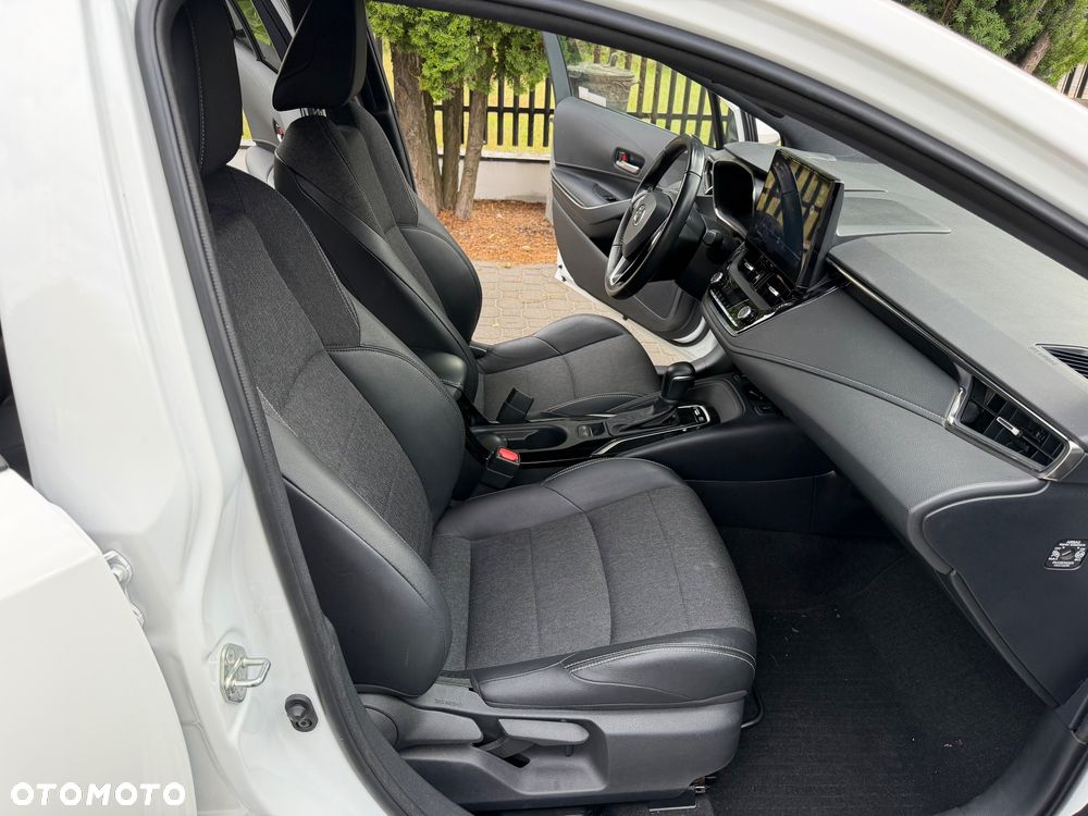 Toyota Corolla 1.8 Hybrid Style - 20