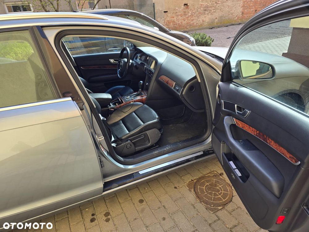 Audi A6 Avant - 11