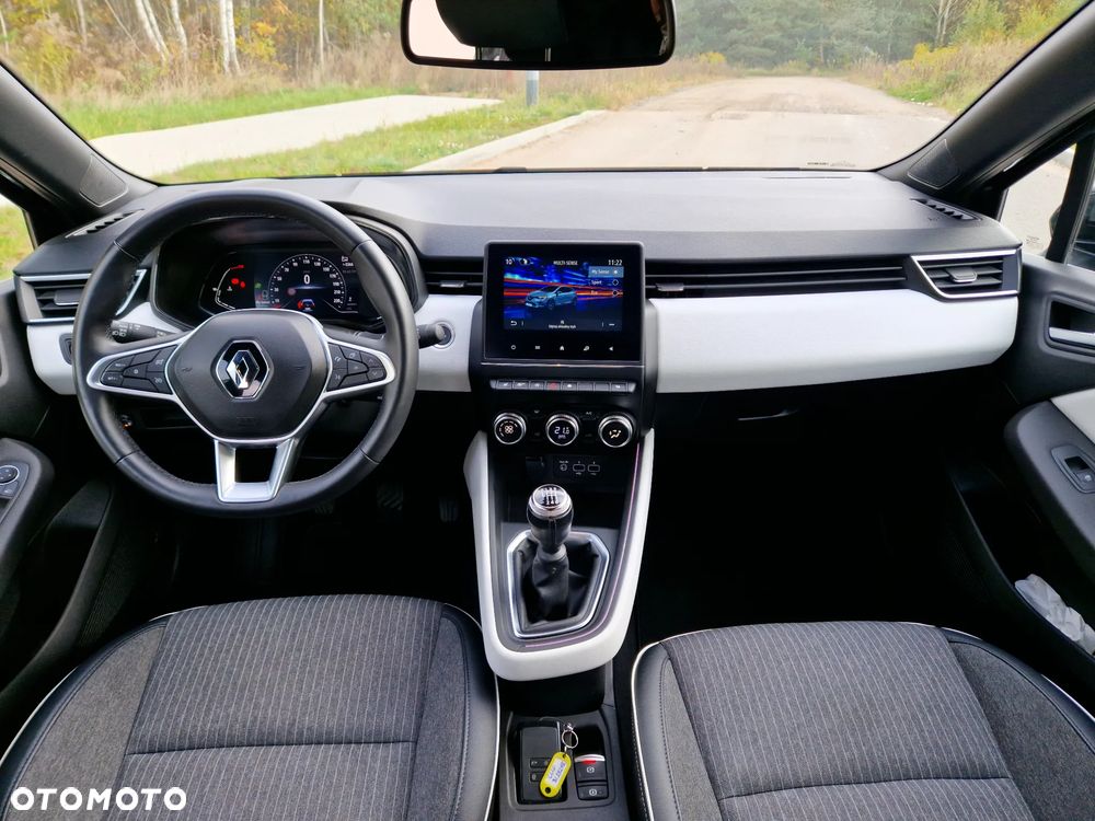 Renault Clio - 6