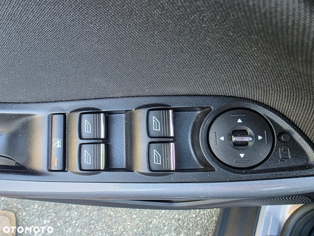 Ford Focus 1.0 EcoBoost Titanium ASS - 11