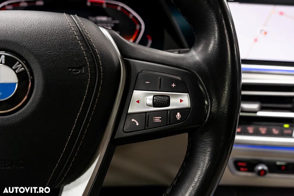 BMW X5 xDrive30d xLine - 35